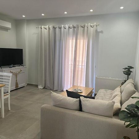 Mimozas Apartment Porto Heli Exterior photo
