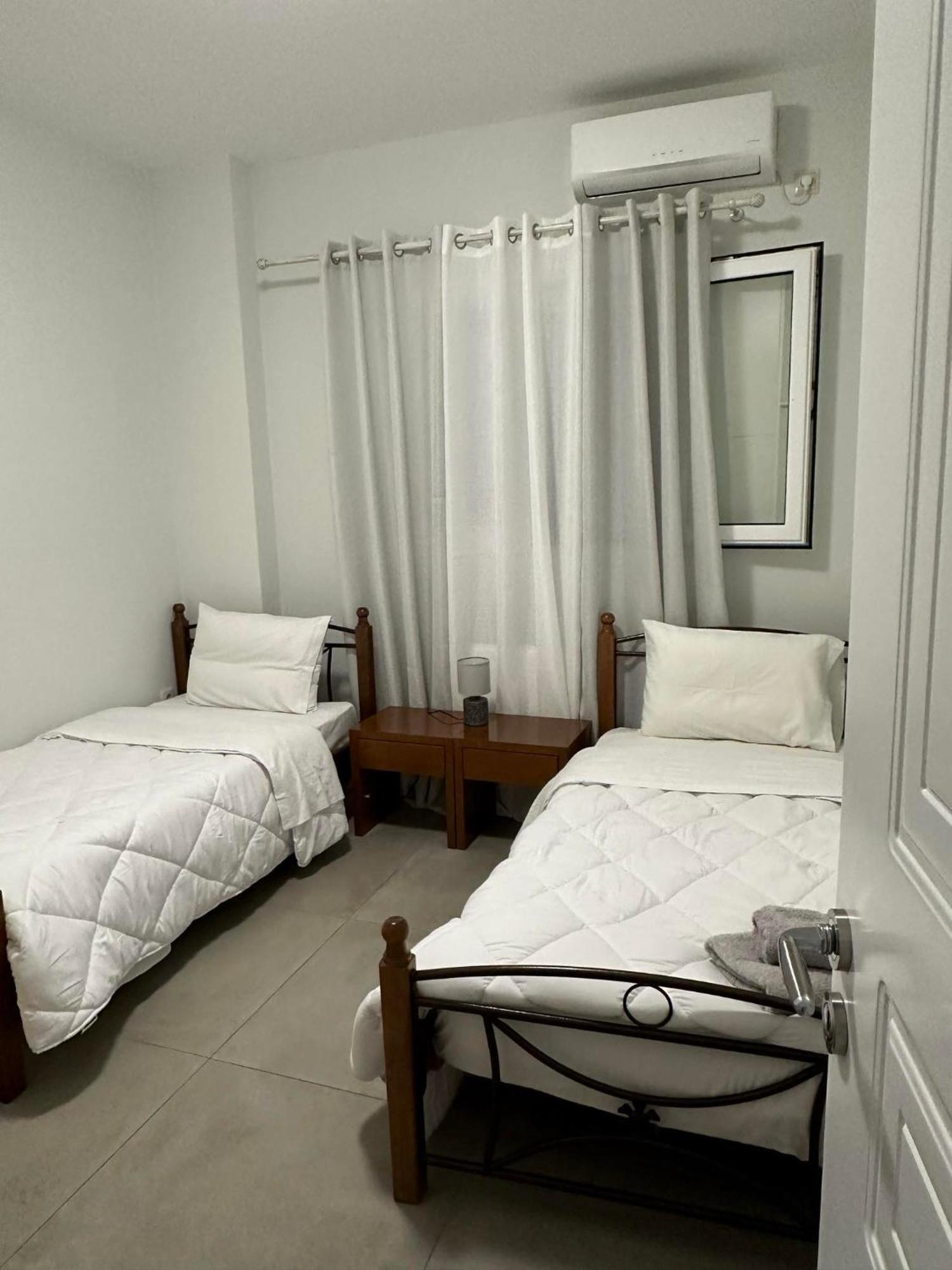 Mimozas Apartment Porto Heli Exterior photo